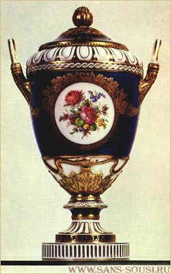     ( ).  .  -.  -.  / www.sans-souci.ru